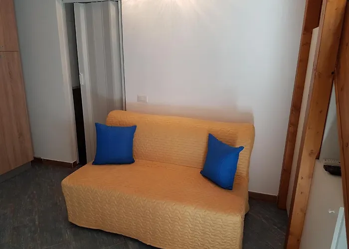 La Casetta Nel Cortile Bed & Breakfast 3*